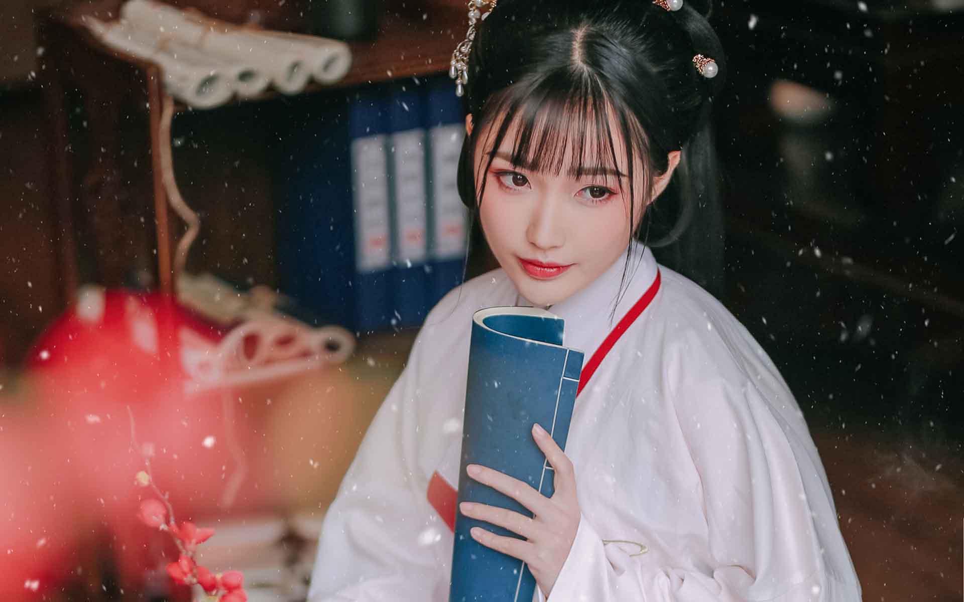 古装美女雪中意境