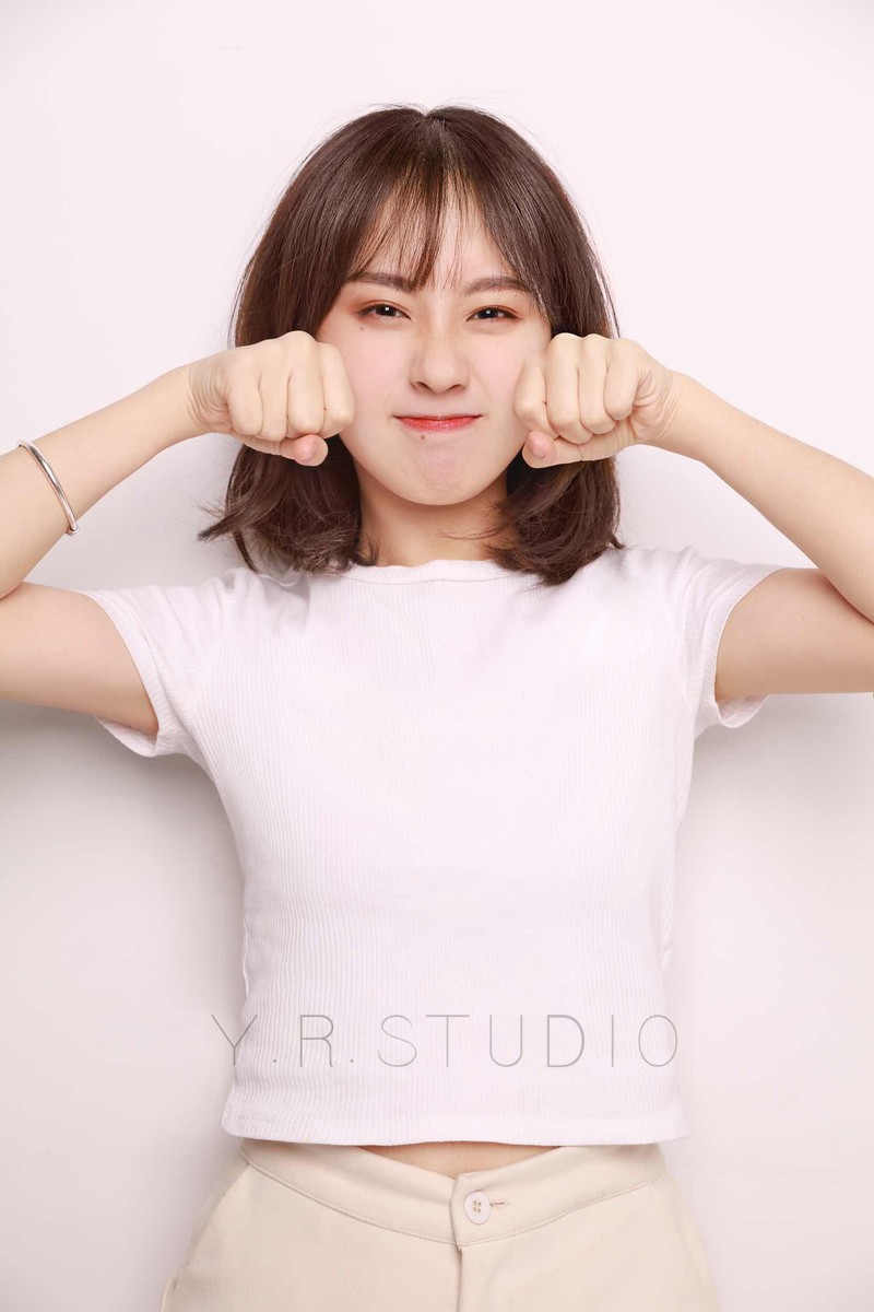 调皮女孩