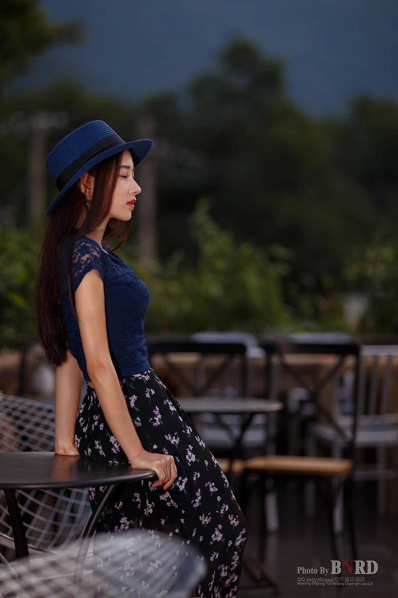 婷婷—婷婷玉立