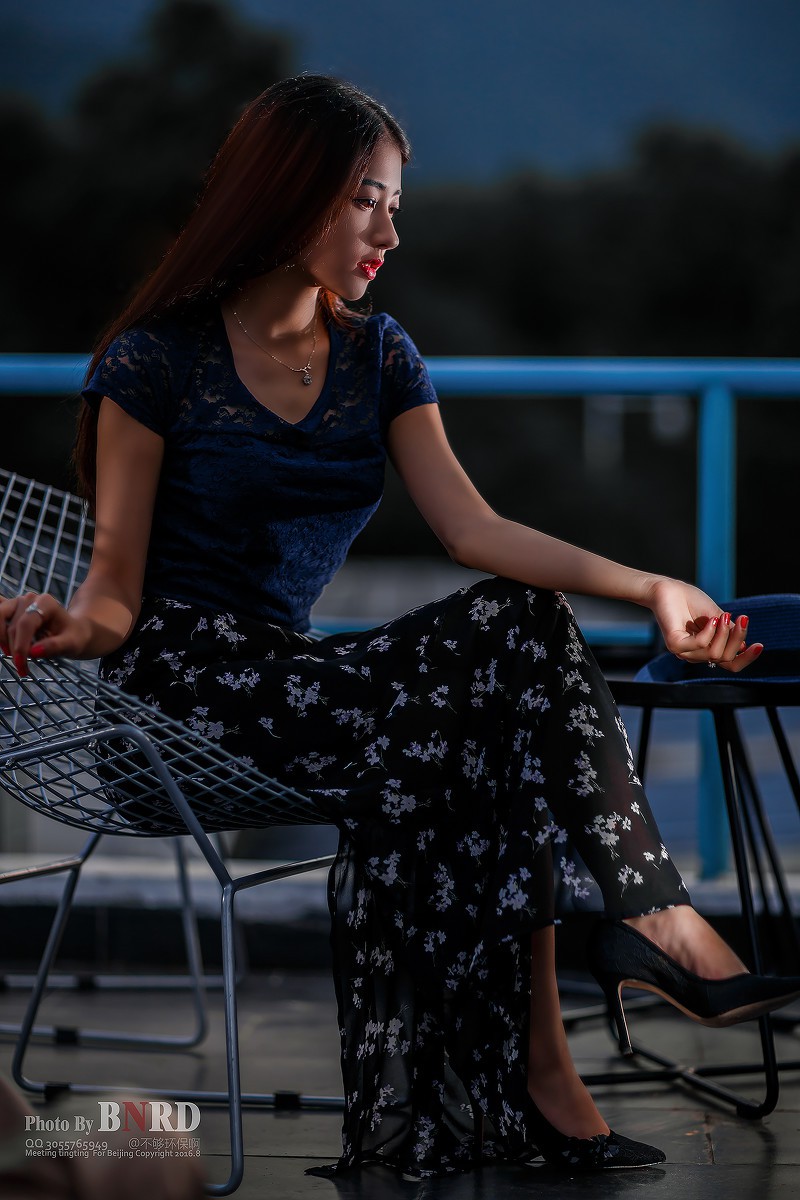 婷婷—婷婷玉立