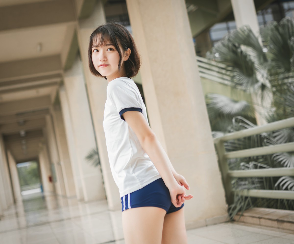 二妹—可爱的女孩