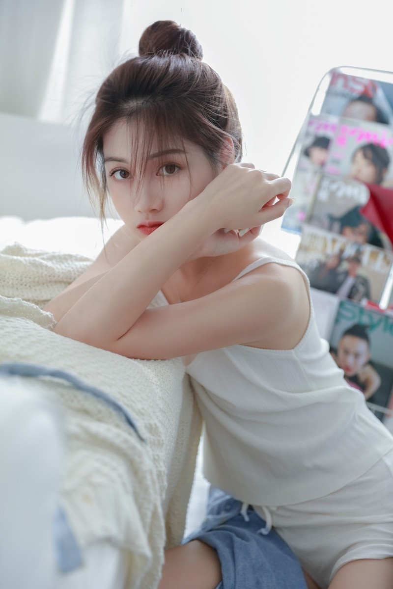 肤白貌美气质佳