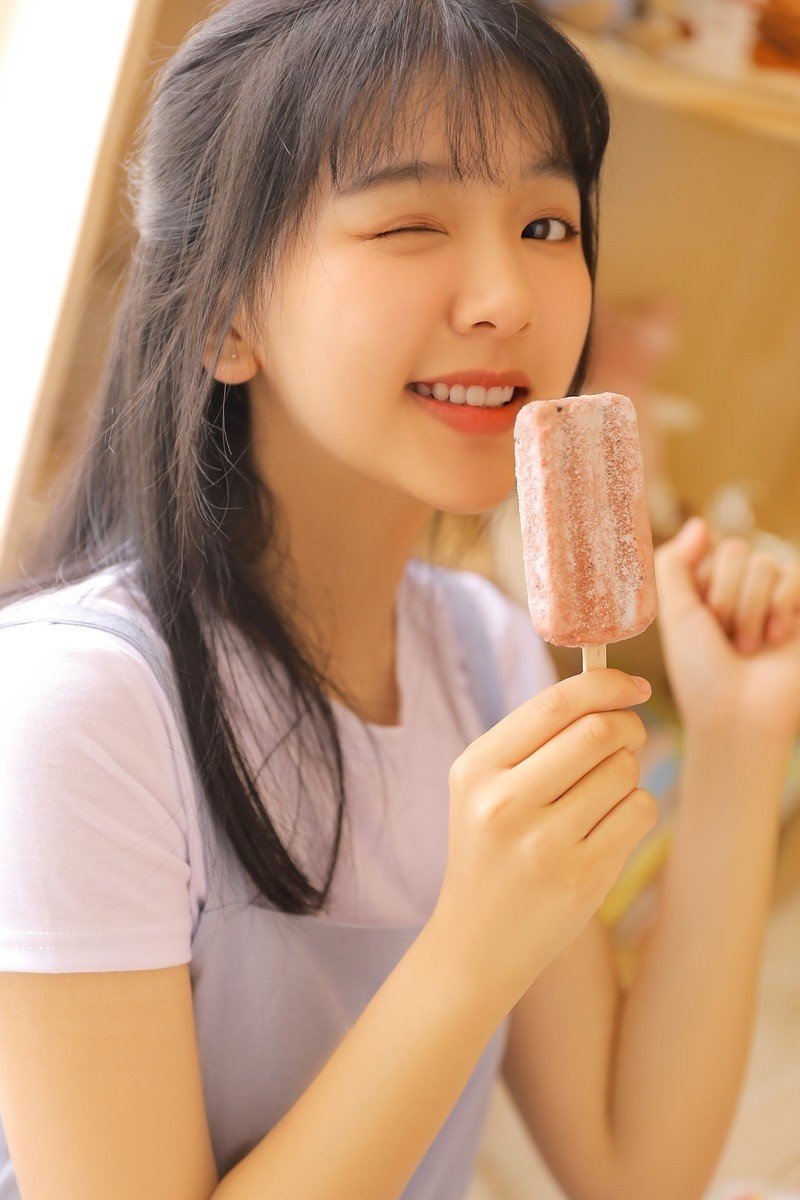 邻家小吃货
