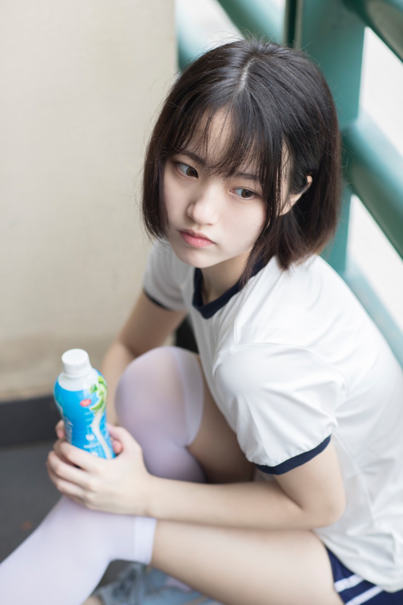 二妹—学校