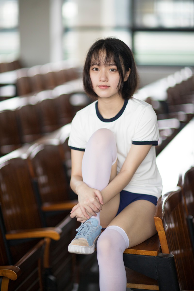 二妹—学校
