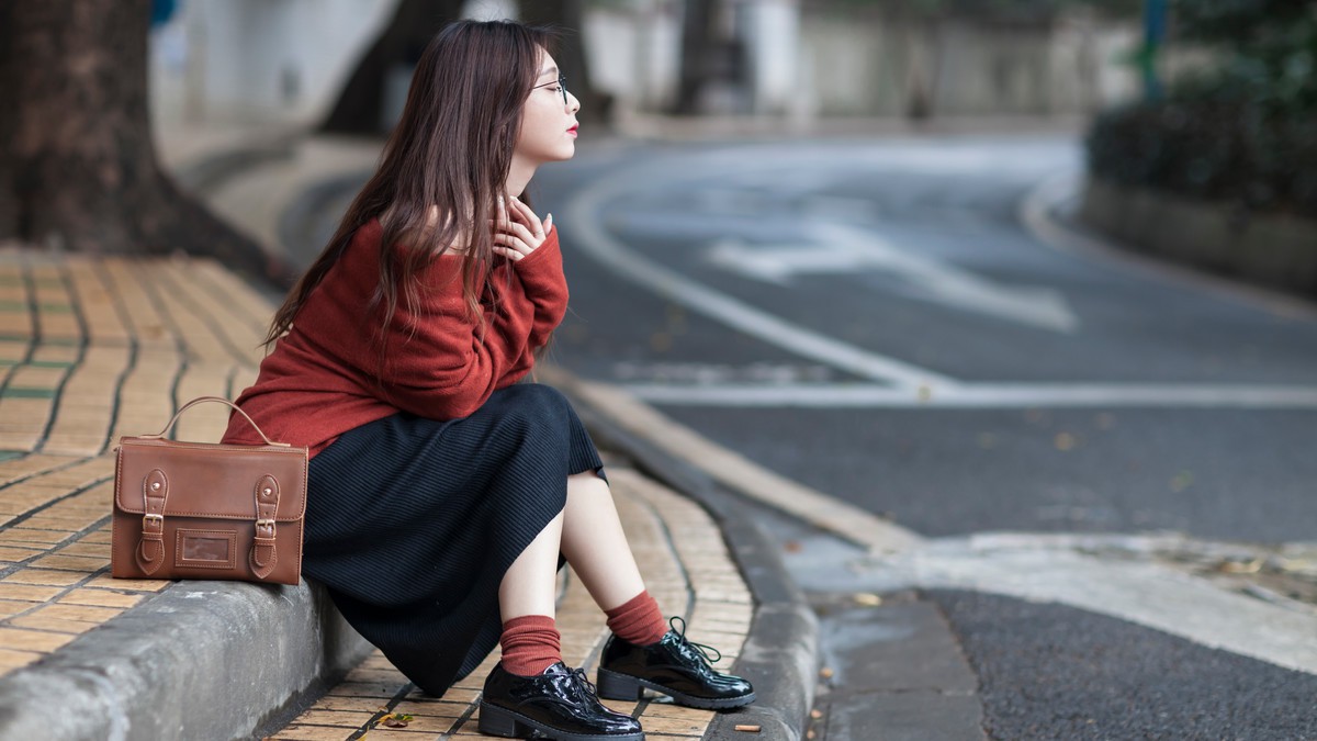 等候
