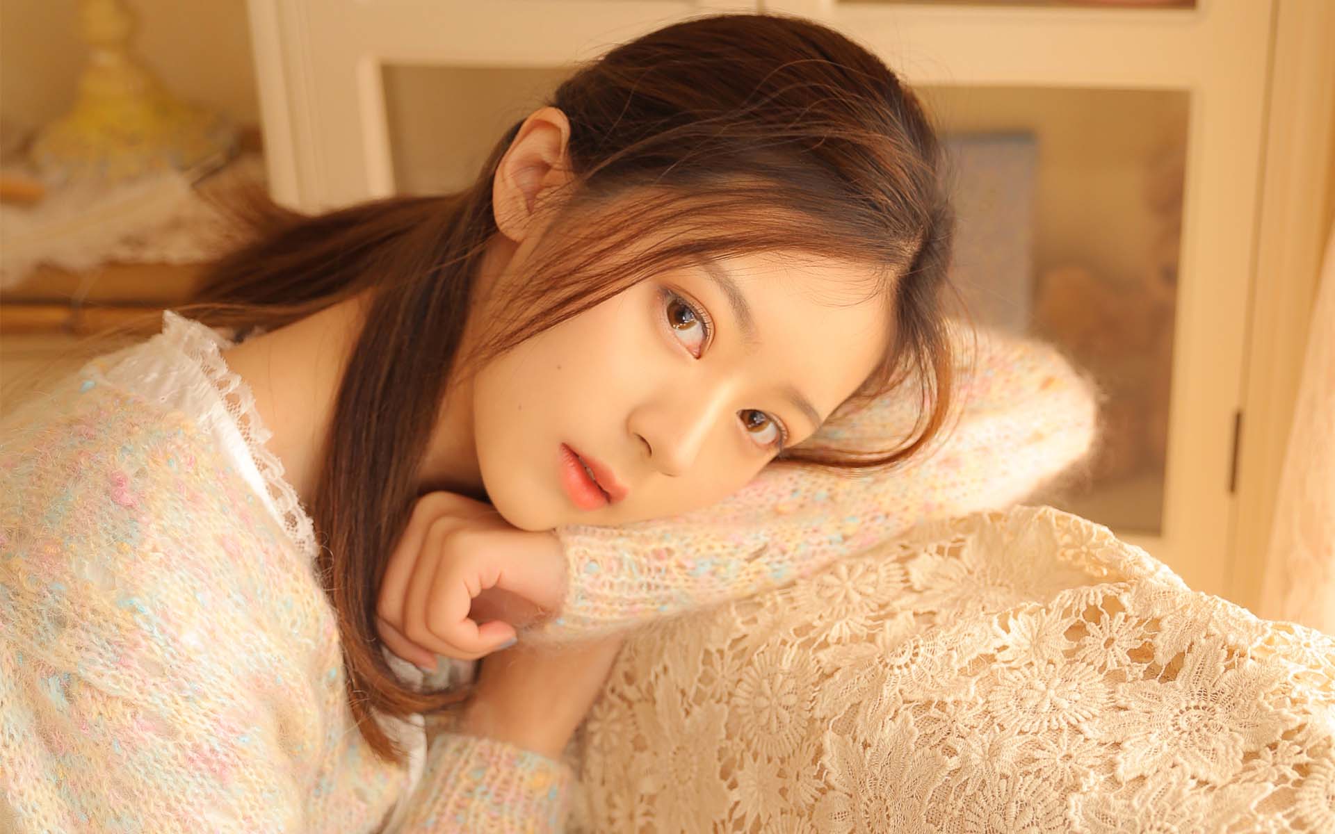 元气性感美女