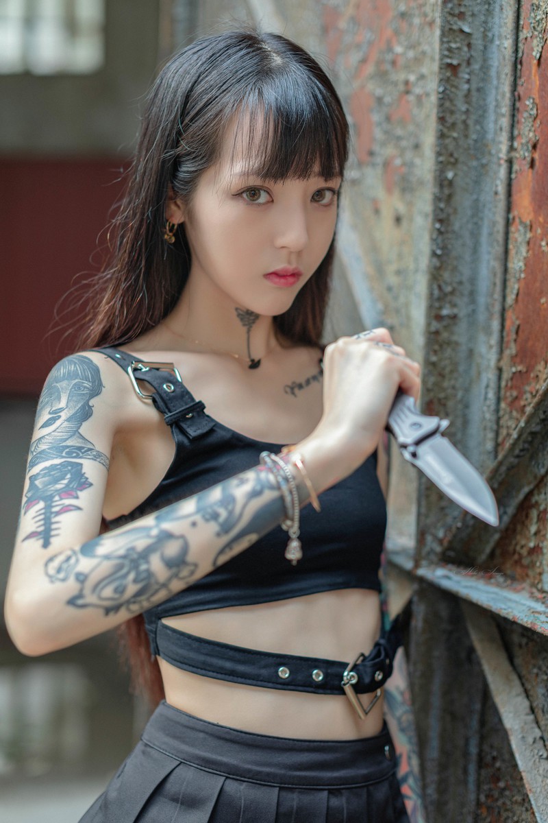 波多野结三—光的战役