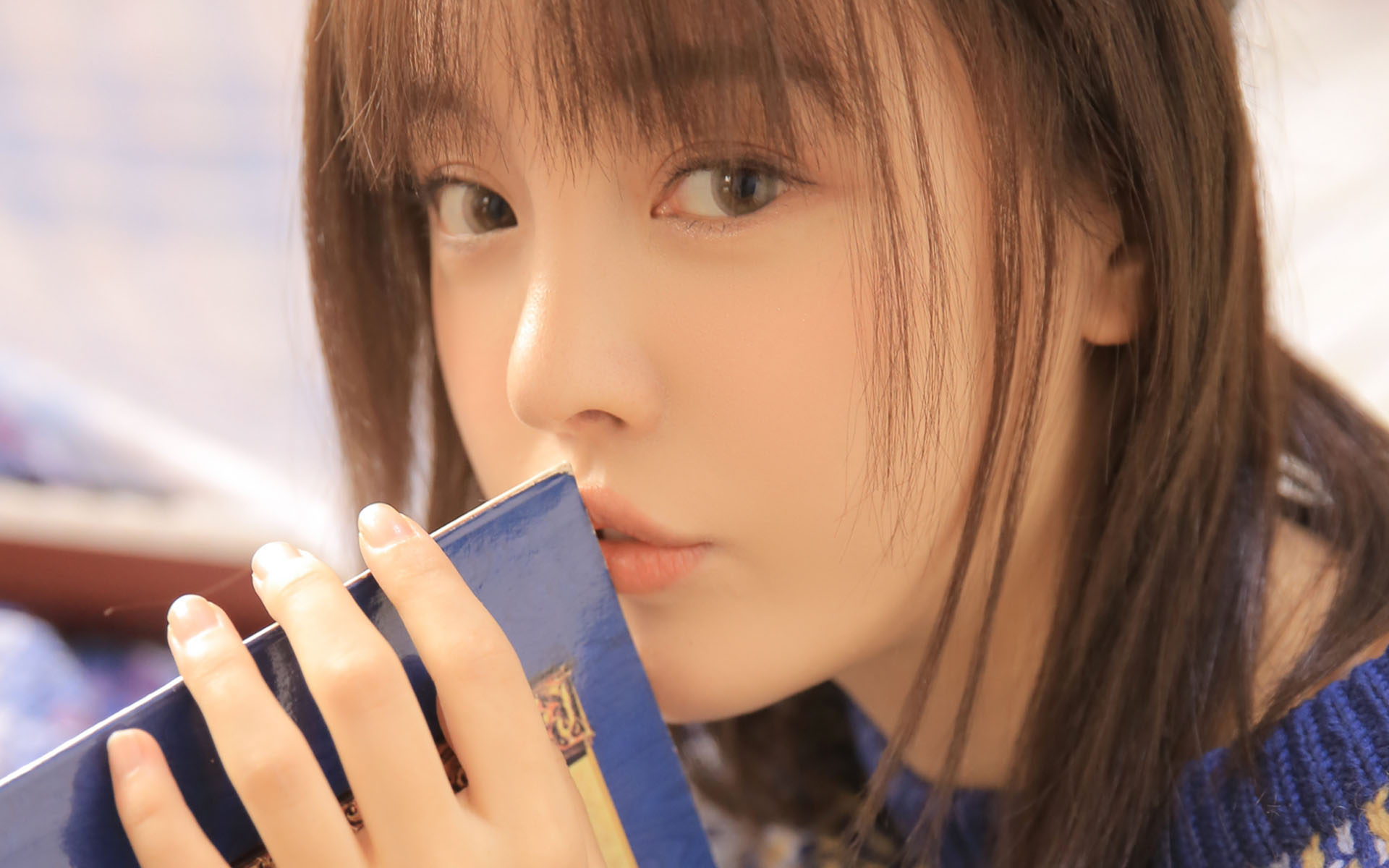 暖冬毛衣美女