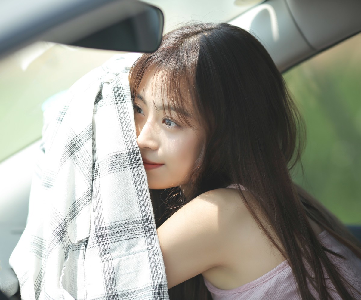 女孩儿的温柔不为世间停留