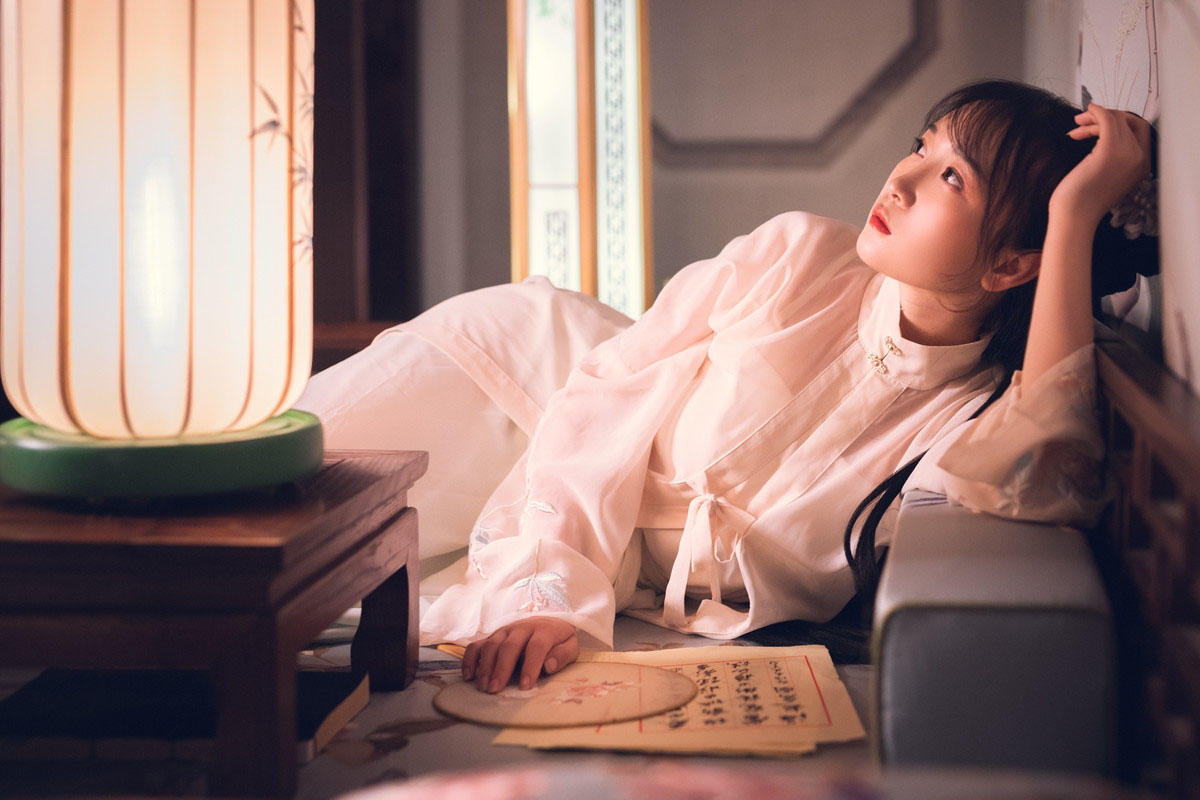 古风迷人美女