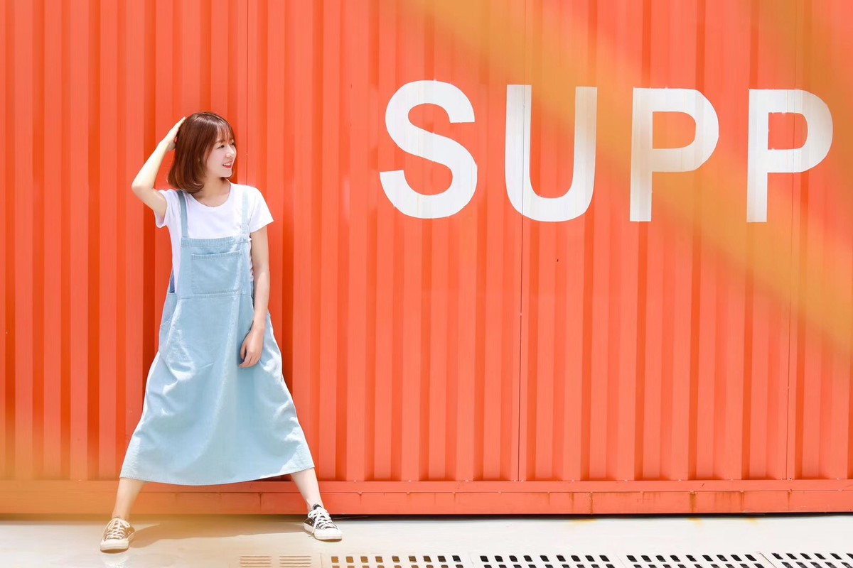 调皮女孩