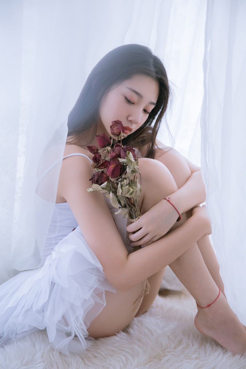 等一朵花开，在那年花落