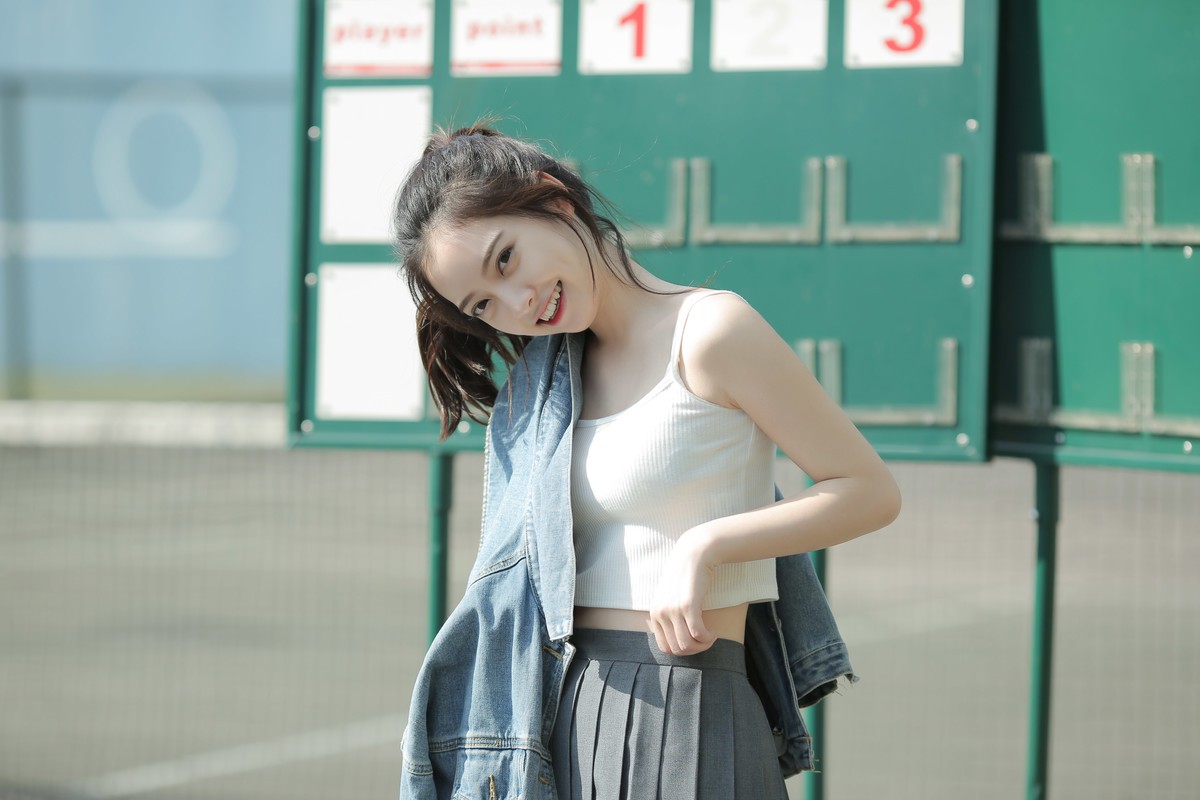 你是我藏在微风里的欢喜