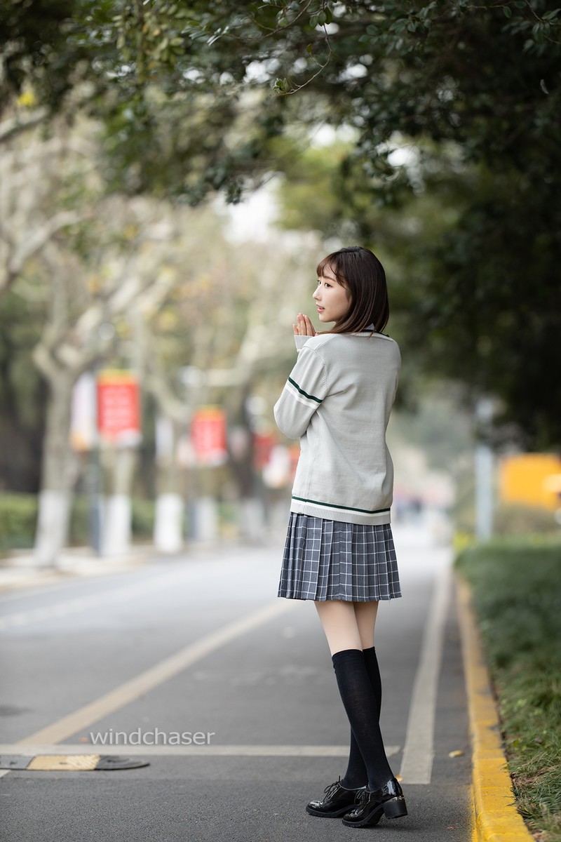 森森