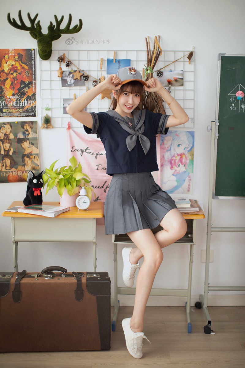 橙丁丁丁—yoga的鸽子少女
