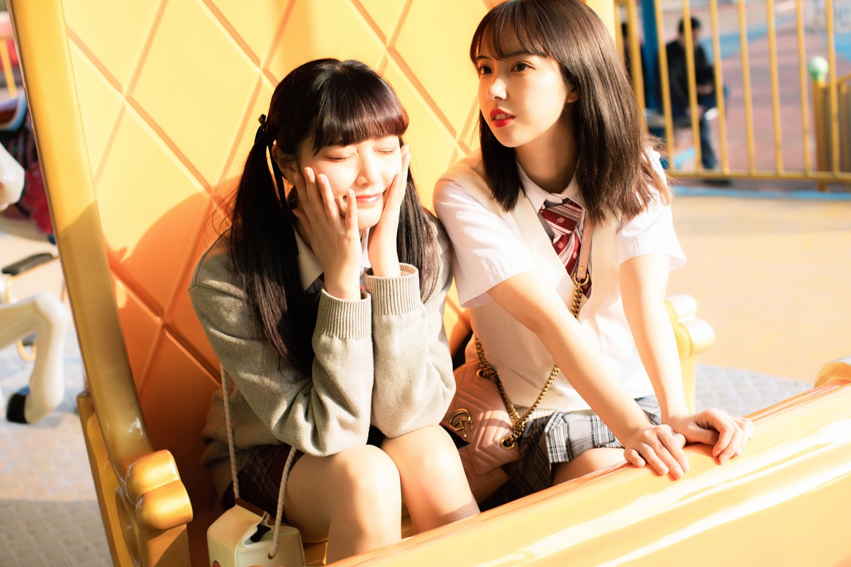 游乐园姐妹花