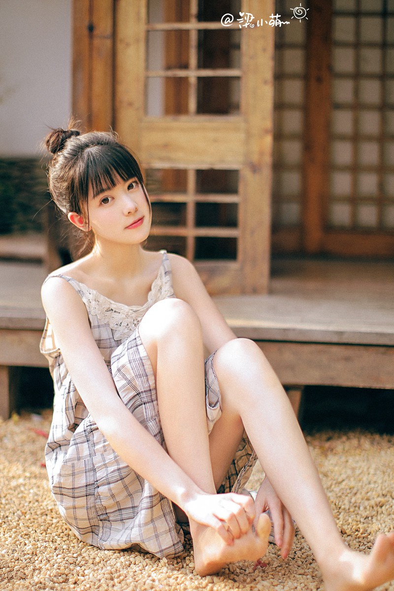 梁小萌—夏天来啦