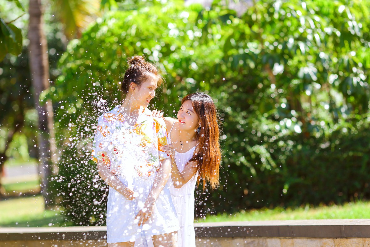 美女姐妹花