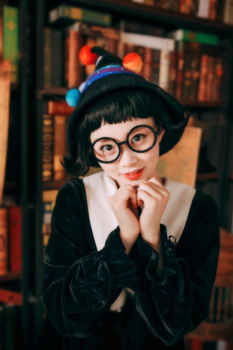 Kitty—女巫的魔法书屋
