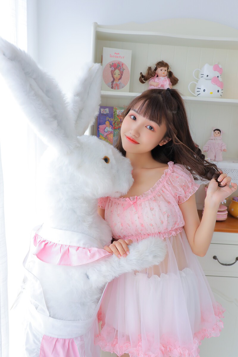 少女是这个世界的宝藏