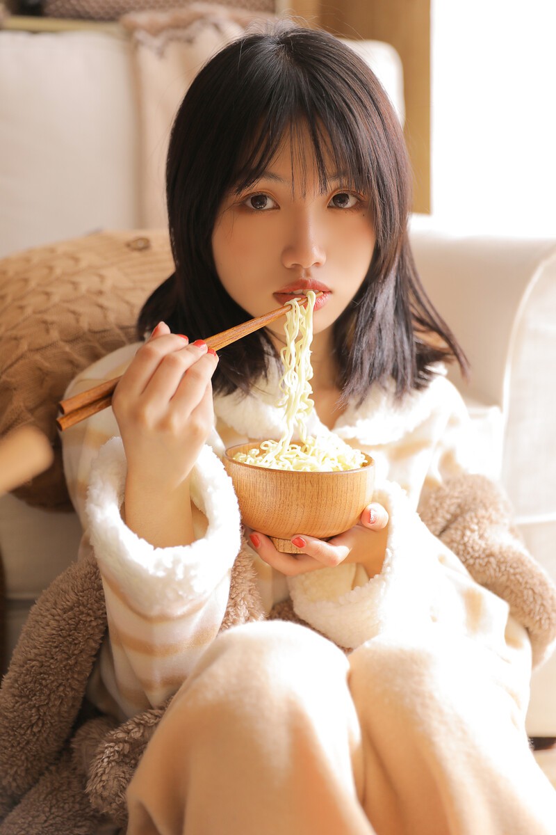 请你吃泡面呀