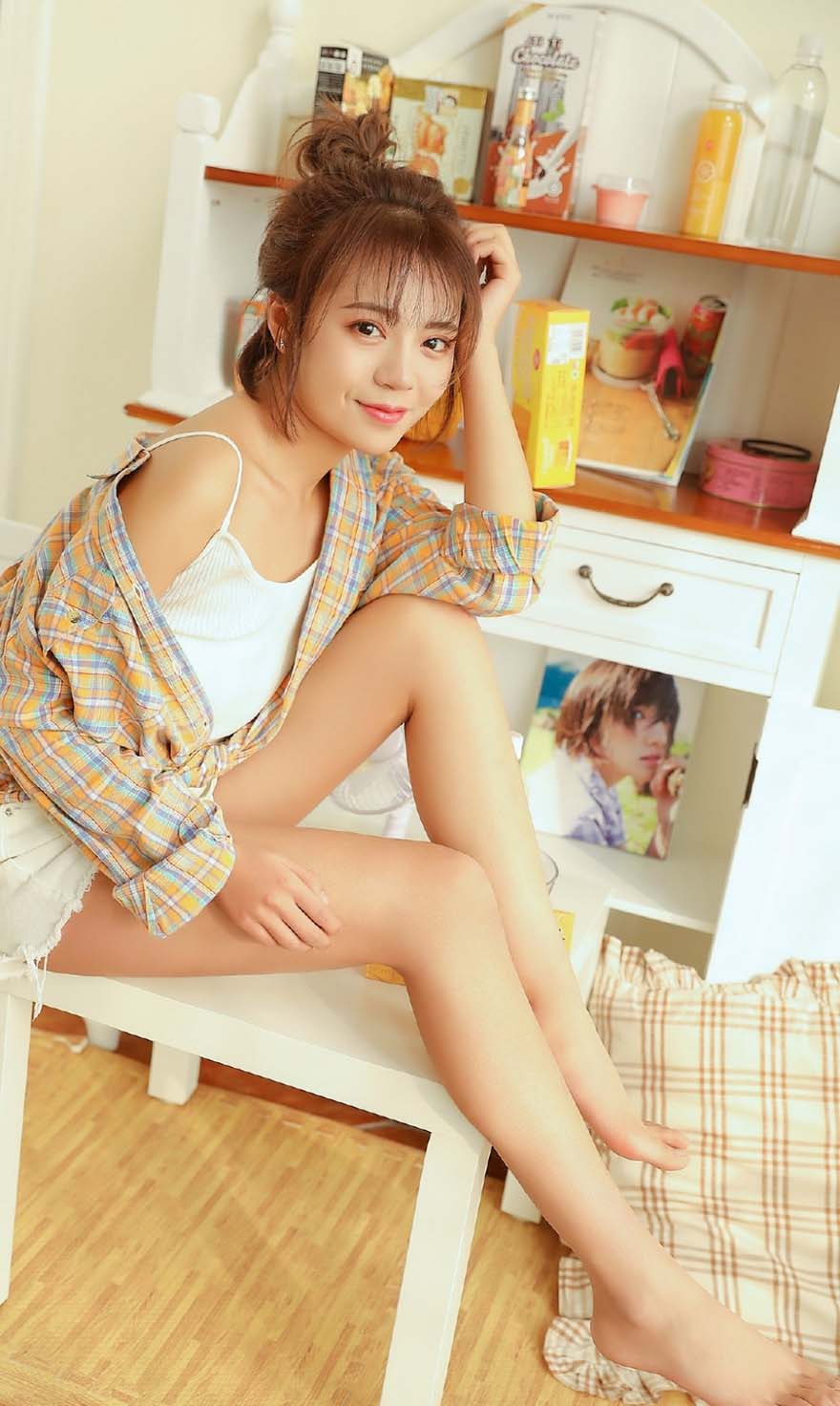 丸子头美女