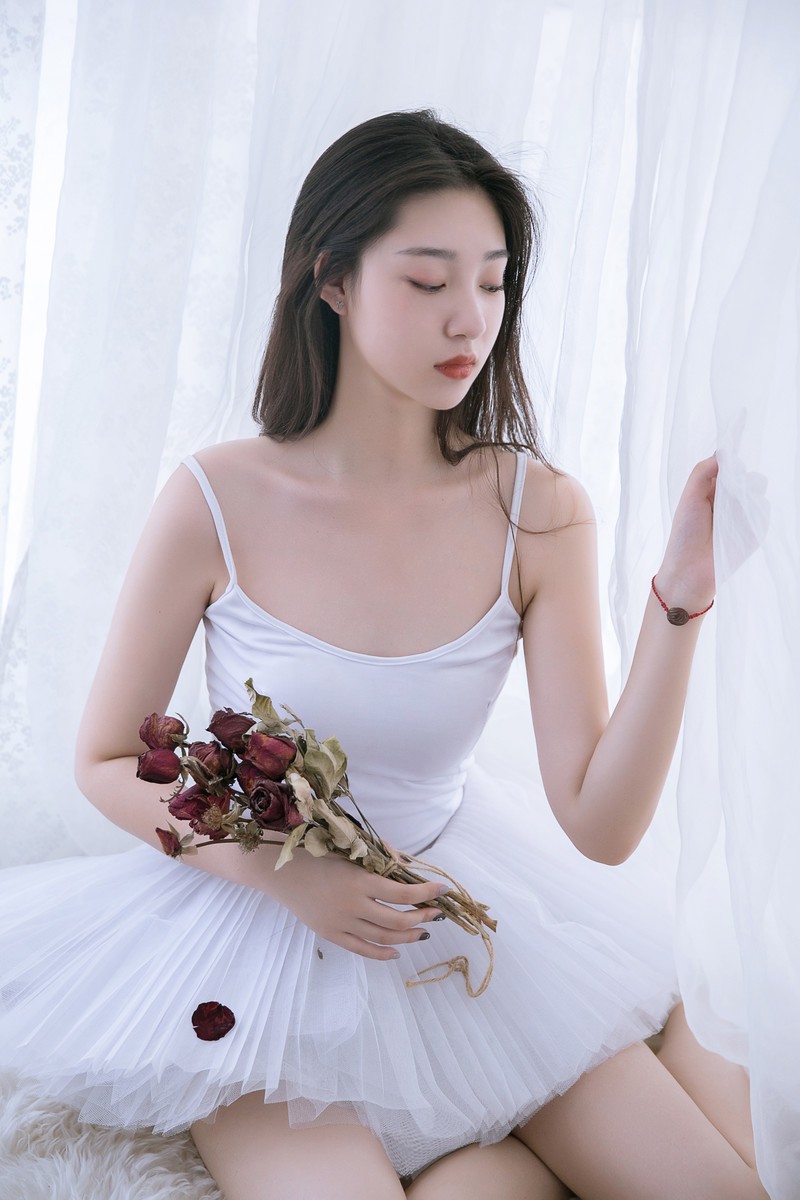 等一朵花开，在那年花落