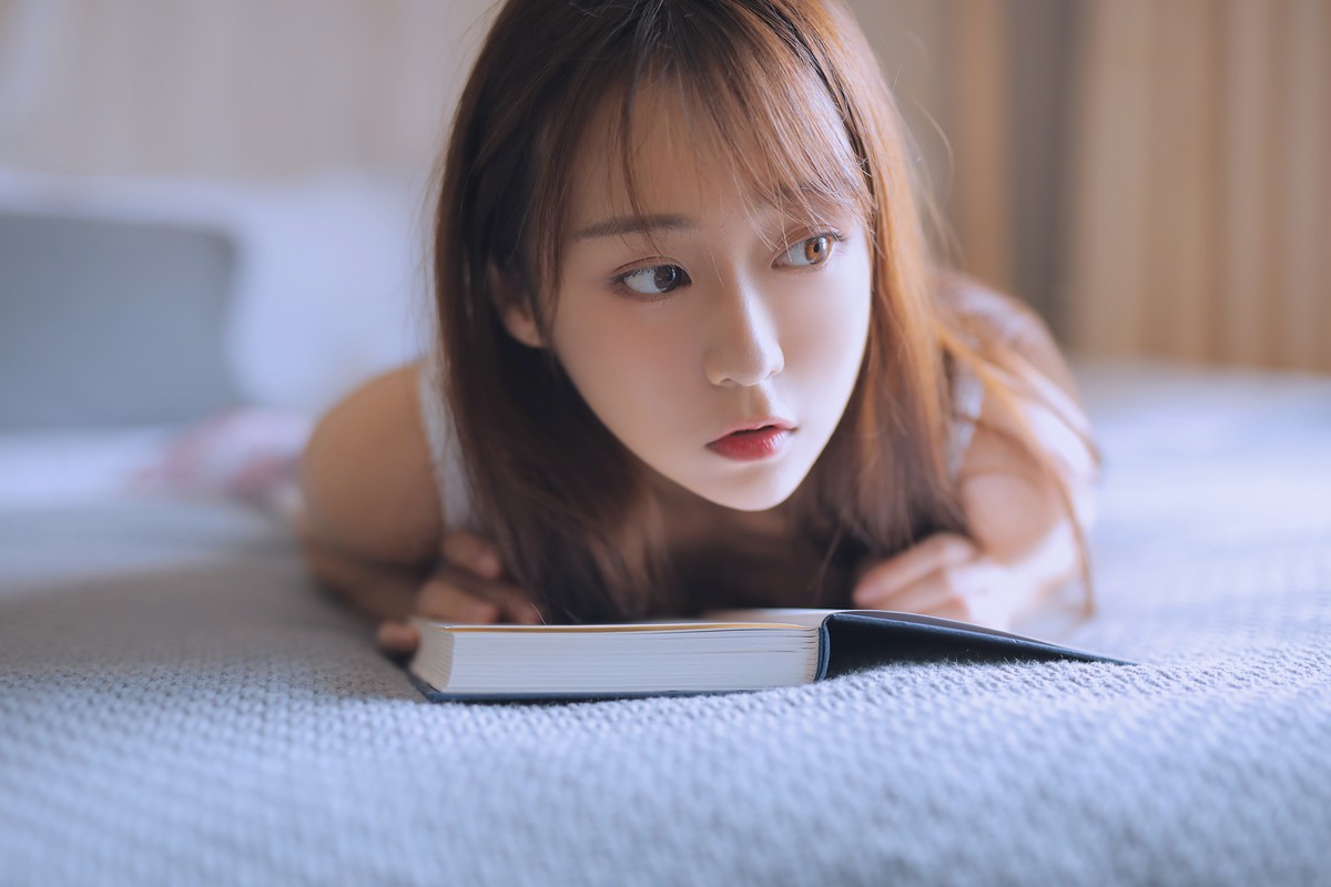 周四下午的歌